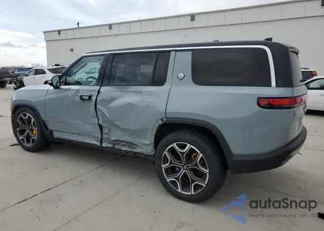 2022 Rivian R1S Launch Edition из США, поврежденный, VIN 7PDSGABL1NN002845